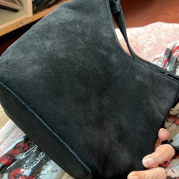 J.Galt Brandy Melville suede shoulder bucket purse black - Picture 9 of 12